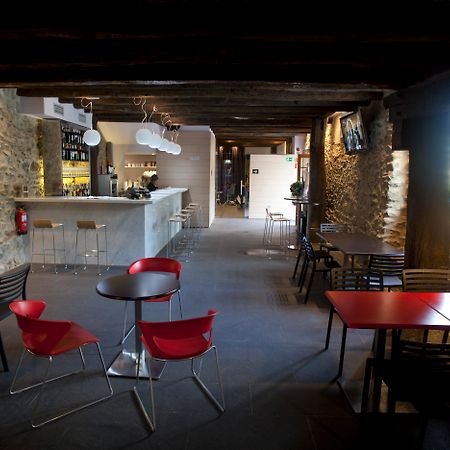 Hotel Dolarea Beasain Bagian luar foto