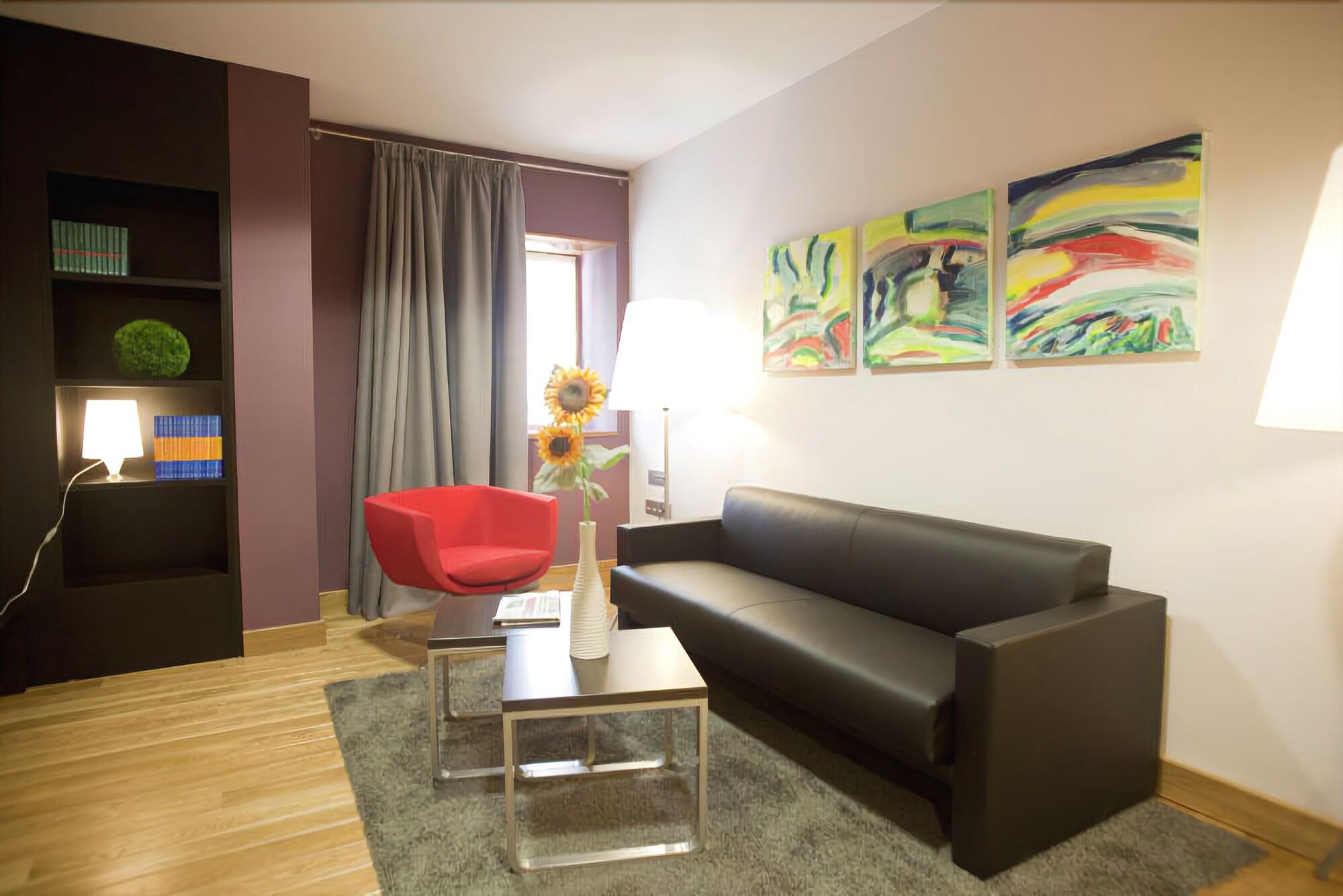 Hotel Dolarea Beasain Bagian luar foto