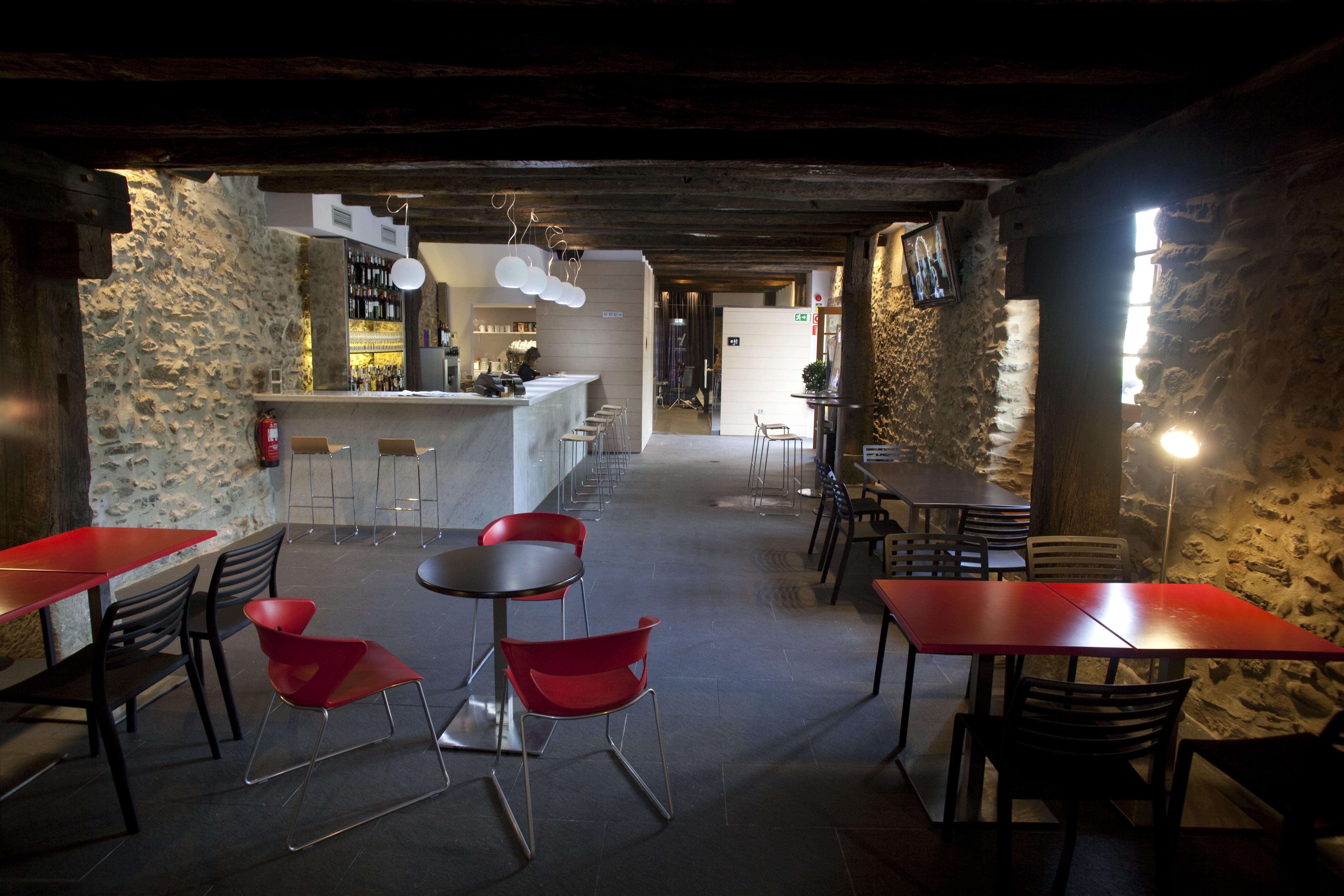 Hotel Dolarea Beasain Bagian luar foto