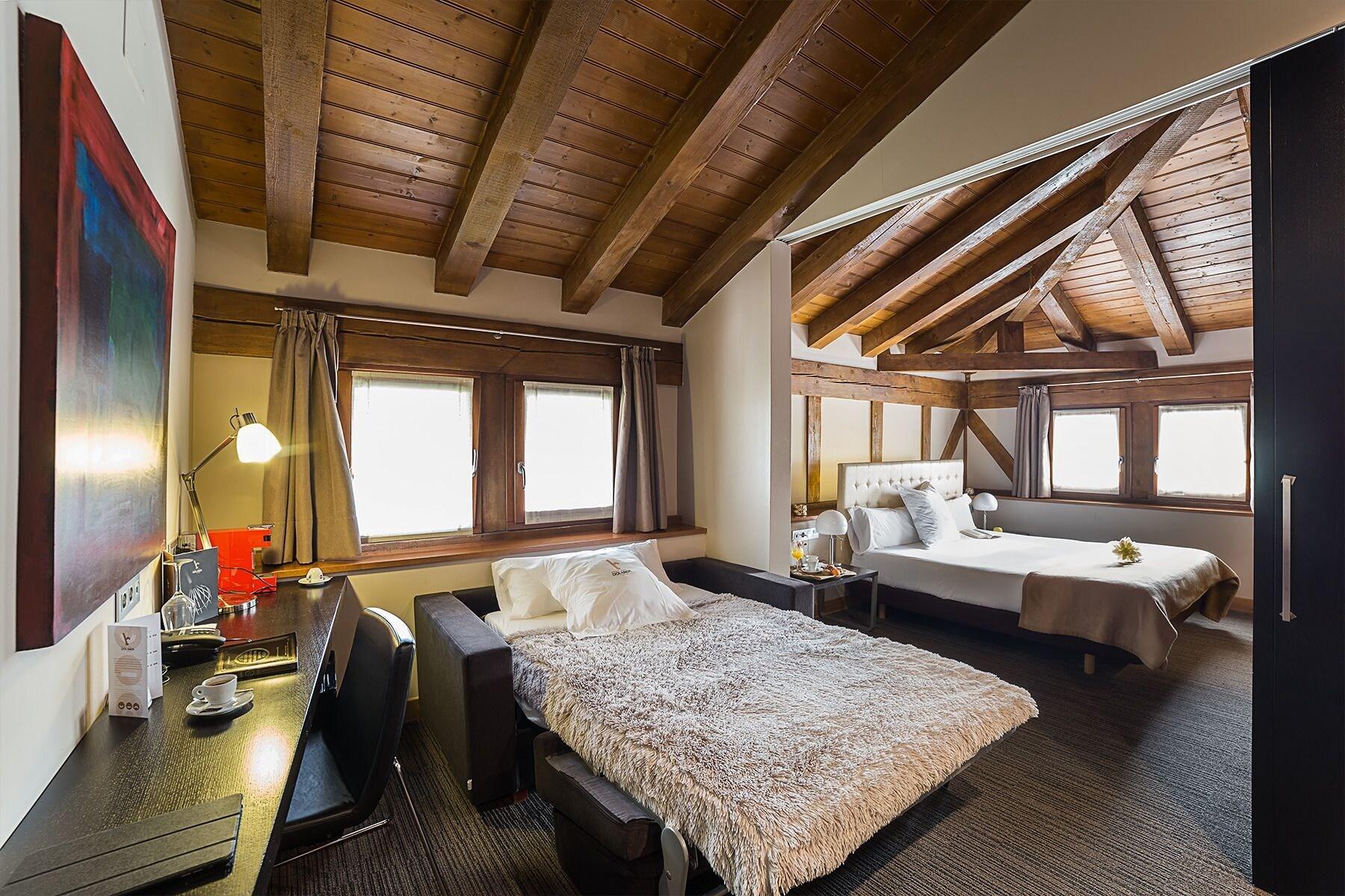 Hotel Dolarea Beasain Bagian luar foto